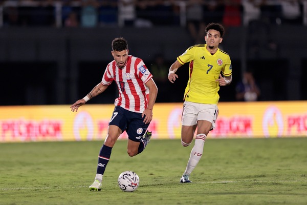 Eliminatorias: la Albirroja se despide del año con derrota ante Colombia - trece
