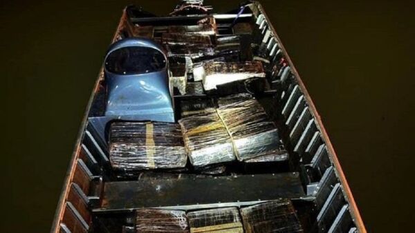 Incautan una tonelada de marihuana paraguaya en el lago Itaipú
