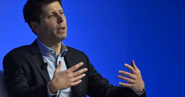 La Nación / Sam Altman volverá a OpenAI tras despido y contrato con Microsoft