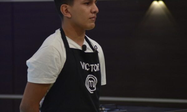 Víctor Reyes queda fuera de Master Chef
