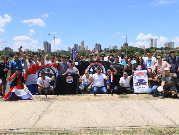 Postergarían por 15 días el estudio del proyecto que regula el trabajo en plataformas · Radio Monumental 1080 AM