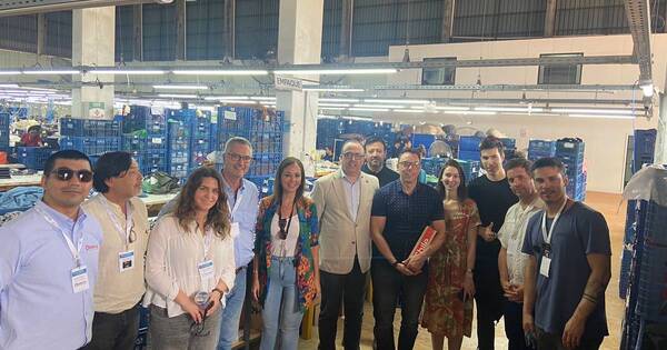 La Nación / Chilenos visitaron maquiladoras de CDE para evaluar oportunidades de negocios