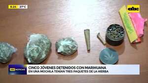 Video: Cinco jóvenes detenidos con marihuana  - ABC Noticias - ABC Color