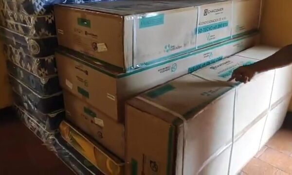 Desaparecen aires acondicionados durante procedimiento policial en Franco