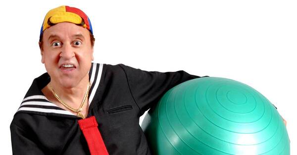 La Nación / Carlos Villagrán, el querido“Quico”, reveló cómo enfrenta el cáncer de próstata