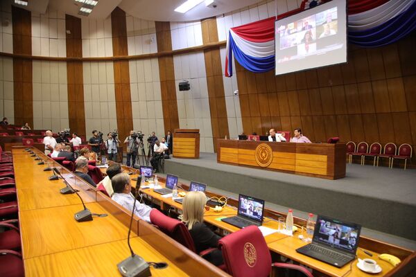 Oposición dejó sin quórum sesión del Senado para no tratar juramento de Pucheta - ADN Digital