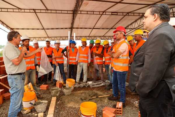Primera competencia de albañiles reunió a 18 equipos de Alto Paraná - La Clave