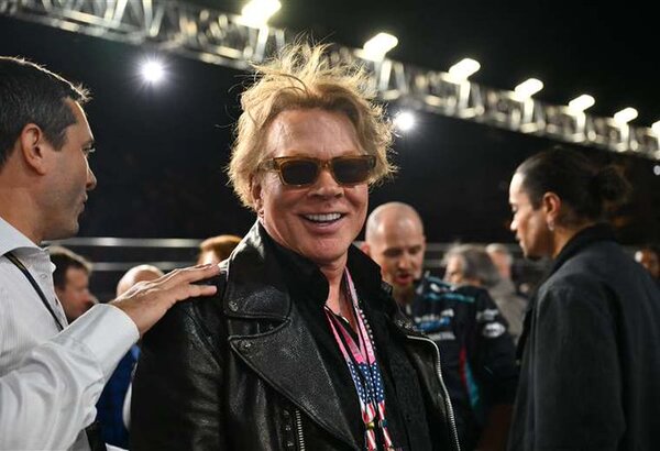 Axl Rose, vocalista de Guns N' Roses, acusado de agresión sexual