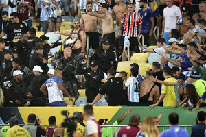 Versus / Conmebol condena la violencia en el Maracaná, pero deslinda sanciones