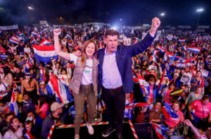 Efraín Alegre: «Vamos a derrotar al Pablo Escobar paraguayo y a su Chili»
