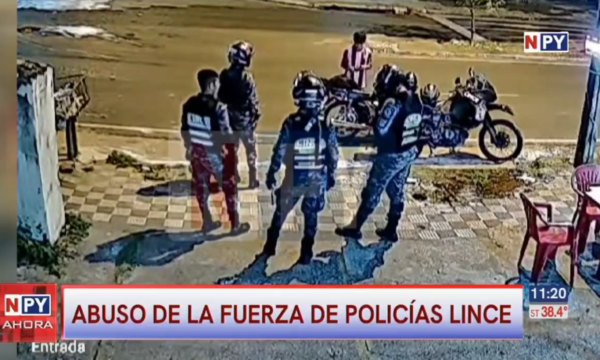 (VIDEO). ¡Verguenza! Linces golpean a un playero a quien detienen cállepe y le exigen dinero en efectivo