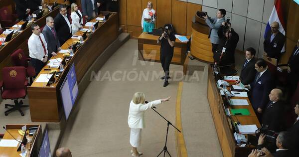 La Nación / Jura nueva representante del Ejecutivo ante el Consejo de la Magistratura
