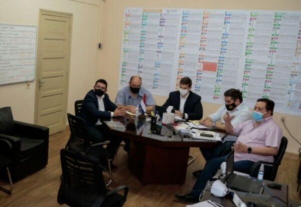 Ajustan controles al financiamiento de campañas políticas