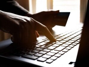 Facturas electrónicas por correo, una nueva modalidad de estafa · Radio Monumental 1080 AM