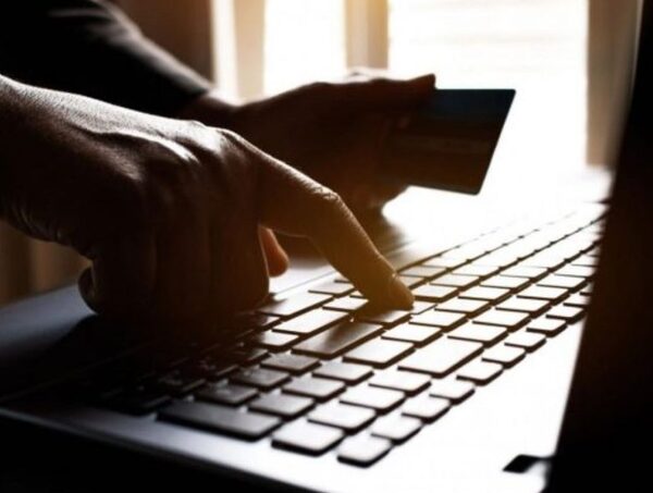 Facturas electrónicas por correo, una nueva modalidad de estafa · Radio Monumental 1080 AM