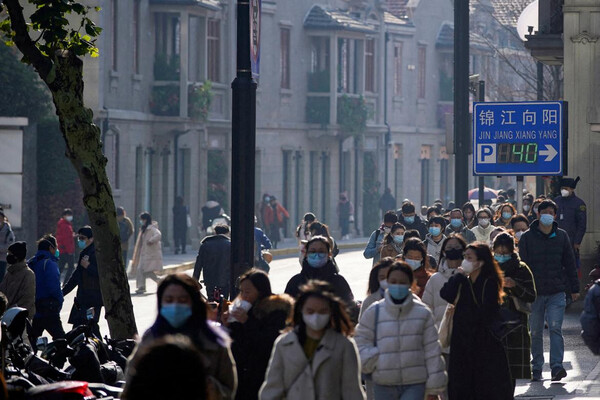 OMS pidió a China informe sobre extraño repunte de enfermedades respiratorias en niños | 1000 Noticias