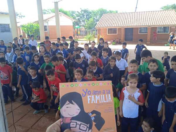 Etapa final de las jornadas de acción social de la Asociación Vuelve a Soñar - Radio Imperio 106.7 FM