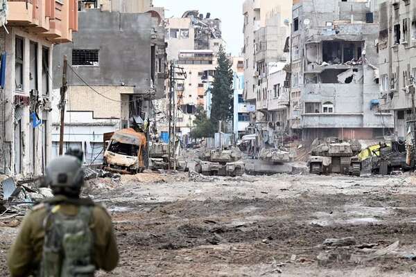 Israel detecta unos 35 cohetes lanzados desde Líbano - Mundo - ABC Color