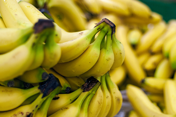 Banana paraguaya a Chile: a pasos de lograrlo, harán inspección en plantas locales