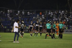 Versus / La poda no hizo más que comenzar en Olimpia