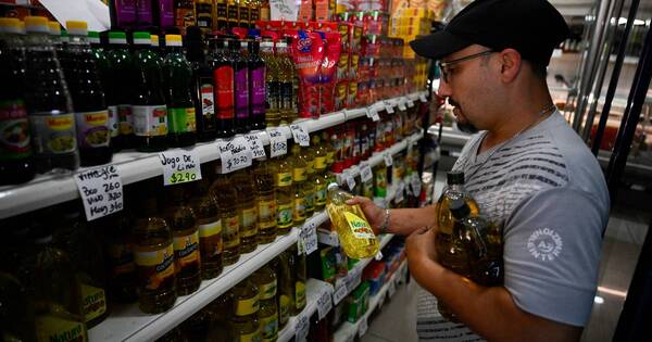 La Nación / Argentina: tras la victoria de Milei se dispararon los precios
