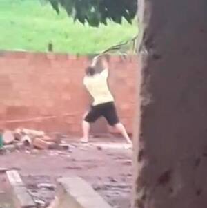 (VIDEO) Minga Guazú: Un hombre fue detenido por matar a un pitbull