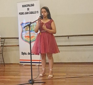 Niña de 13 años lanza poemario - Radio Imperio 106.7 FM