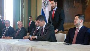 Cumbre de Poderes firma Estrategia Nacional contra la corrupción e invita a aportar ideas