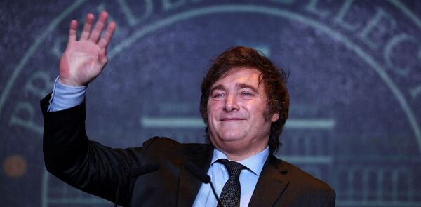 Los cinco desaf铆os econ贸micos que deber谩 afrontar Javier Milei - Revista PLUS