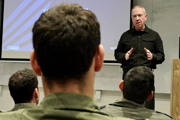 Los combates se reanudarán tras una “breve” tregua, dice ministro israelí