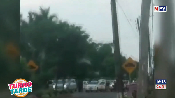 Indagan presunto rescate de un detenido desde un móvil policial en Guairá - Noticias Paraguay