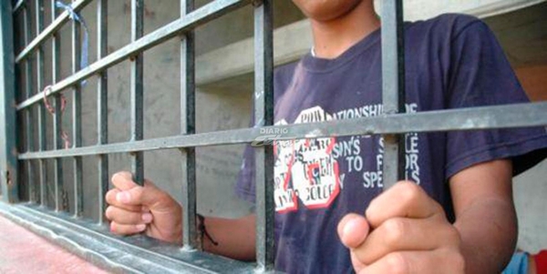 Condenan a 10 años de cárcel a joven por abuso sexual de sobrinita de 7 años - ADN Digital