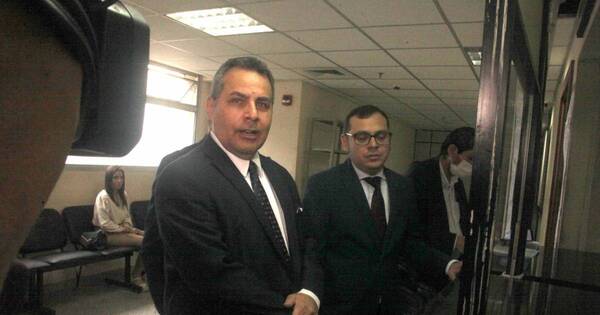 La Nación / Exintegrante de CM presentó una acción de inconstitucionalidad