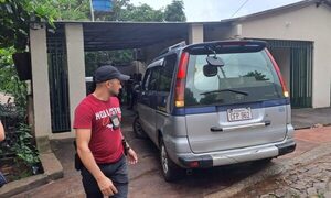 Incautan furgón usado por banda criminal de frontera