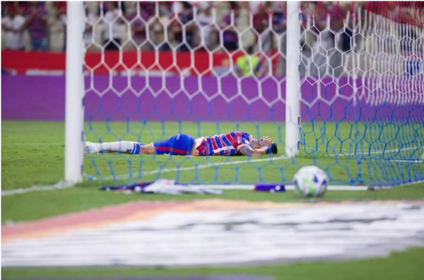 (VIDEO). ¿Mba’epiko? Pelotero curepí y su insólito gol en contra en el Brasileirao