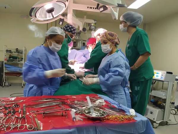 Pacientes reciben corazón, riñones, corneas y tejidos óseos de donante cadavérico - Nacionales - ABC Color