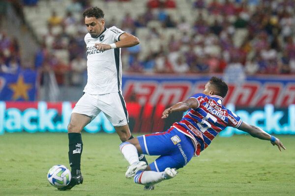 Versus / Botafogo ya no depende de sí mismo para ganar el Brasileirao