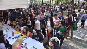 ¡Es hoy!: Mega feria de empleos ofrece más de 2.500 vacancias - ADN Digital