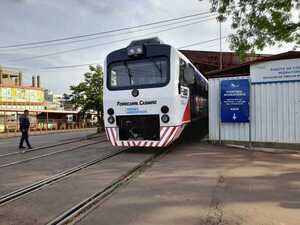 Servicio de tren internacional entre Posadas y Encarnación se reanuda tras dos semanas de interrupción.