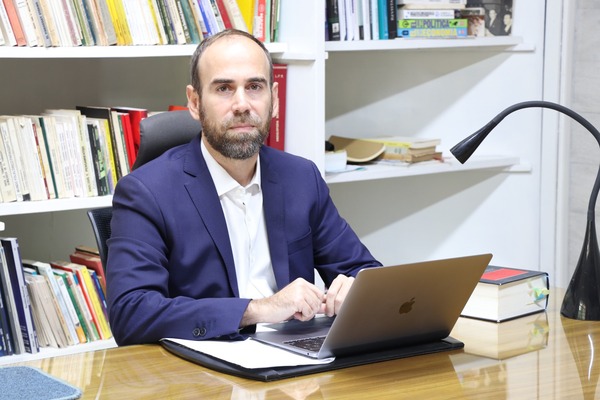 Training abroad opens new horizons in the professional field - .::Agencia IP::.