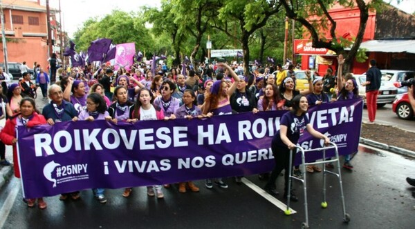Diario HOY | Mujeres marchan este sábado por sus derechos y en contra de las violencias