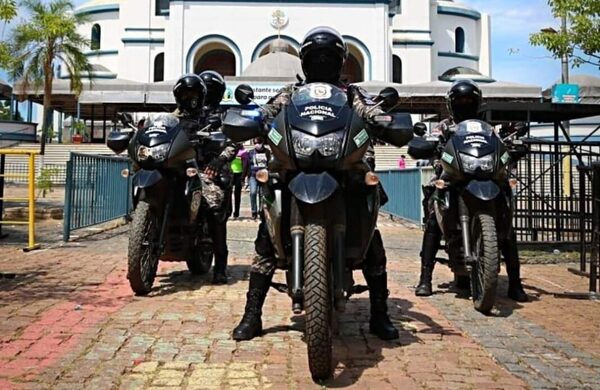 Agentes del Grupo Lince brindarán fuerte operativo de seguridad durante fiesta mariana de Caacupé | RADIO NACIONAL