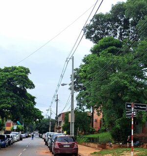 Diario HOY | ANDE realiza mejoras en sistema de distribución eléctrica en Capiatá