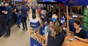 La Nación / Comerciantes celebran éxito del Paseo Gastronómico