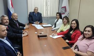 Fiscales hablan de “mejoramiento institucional”, pero agentes le cierran las puertas a la ciudadanía – Diario TNPRESS
