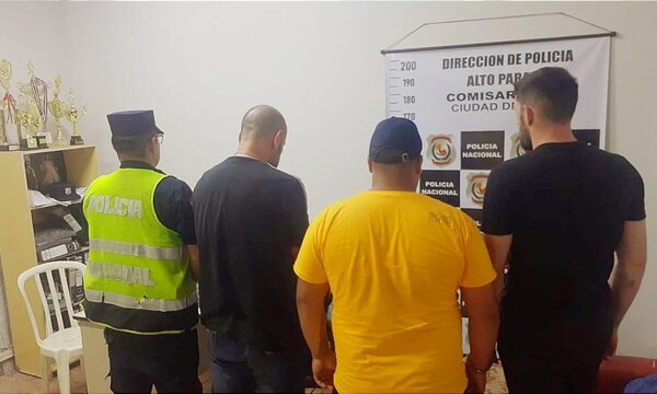 Detienen a tres brasileños que vendían éxtasis en el microcentro de C. del Este – Diario TNPRESS