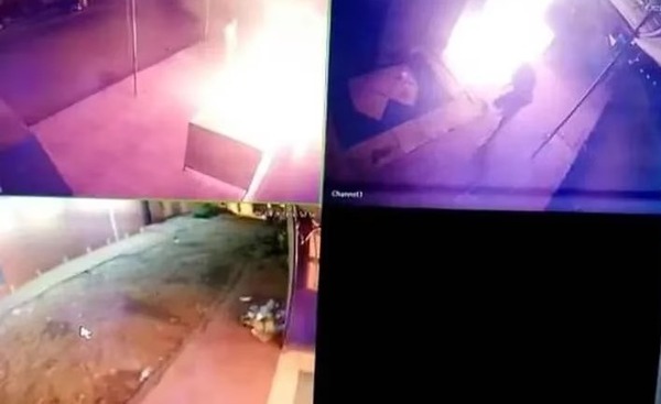 Prendió fuego una hamburguesería porque tardaron en entregarle su pedido