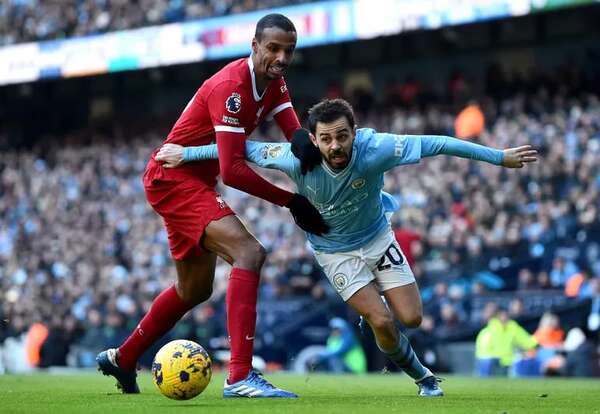 Manchester City y Liverpool empataron y celebra el Arsenal - Fútbol Internacional - ABC Color