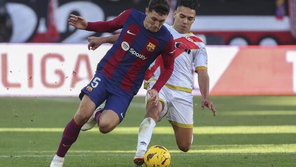 Rayo Vallecano frena otra vez al Barcelona en Vallecas