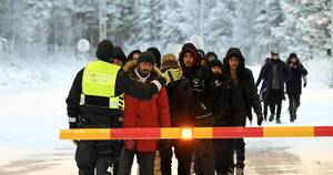 La Nación / Finlandia acusa a Rusia de usar migrantes como “armas”